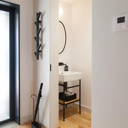 Flh Intendente Elegant Mezzanine With Balcony